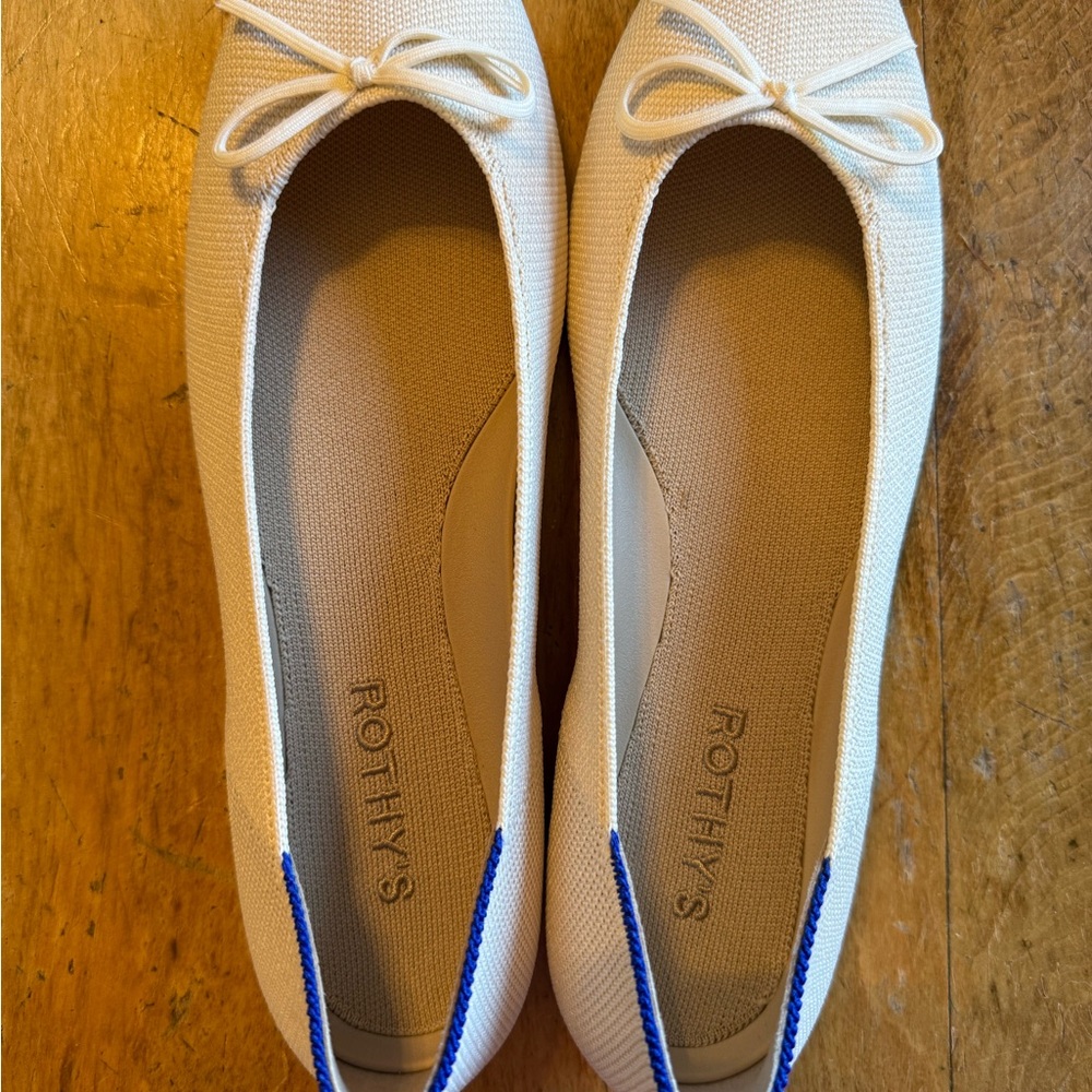 Rothy's Magnolia Ballet Flats 8.5. BNWOB